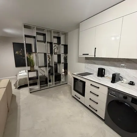 Amaris Saturn Luxury 3-1 With Private Parking * Φιλιππούπολη